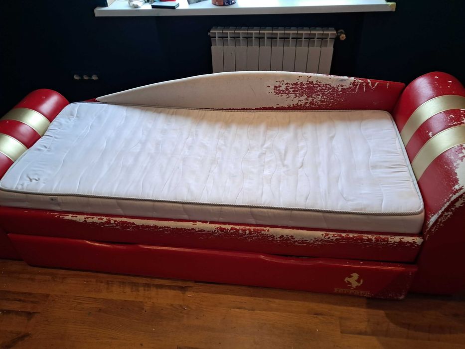 Продам б/у диван