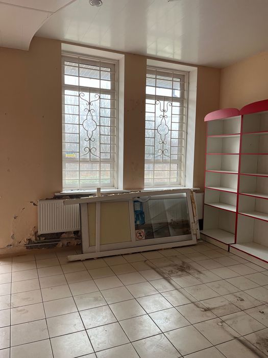 Продам комерційне приміщення