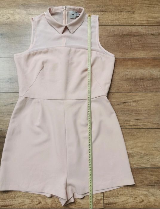 Kombinezon krótki letni Asos 40 L pudrowy róż