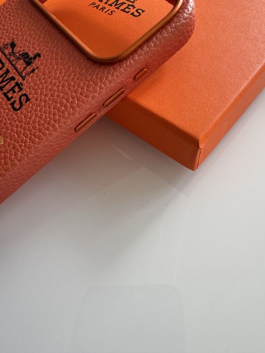 Piekne nowe etui na telefon Iphon 17 pro max