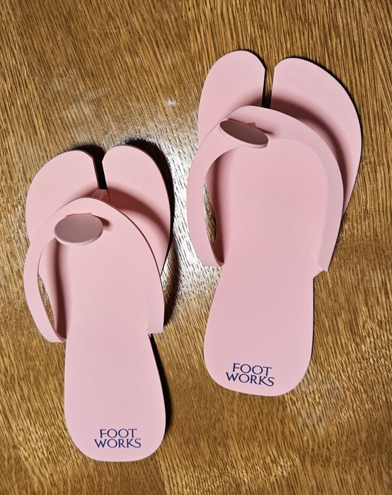 Klapki japonki do pedikiuru różowe Avon footworks piankowe 36 - 37 - 3