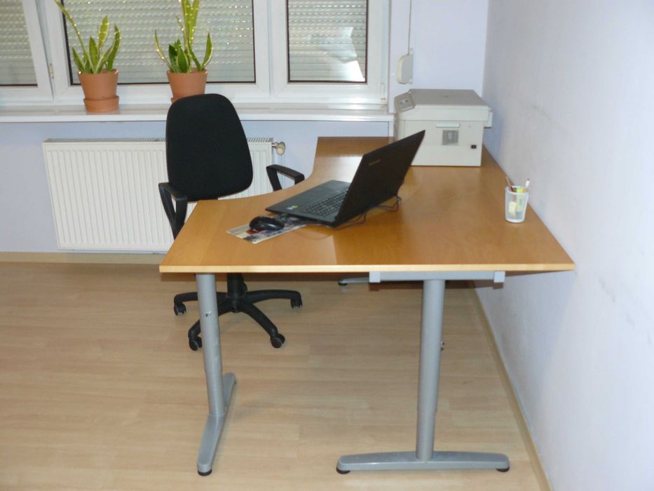 Biurko narożne IKEA 120 X 160 - okleina brzoza naturalna