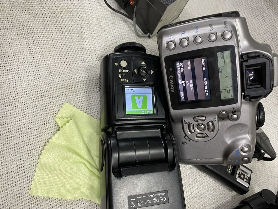 фотоаппарат Canon DS 6041 +вспышка