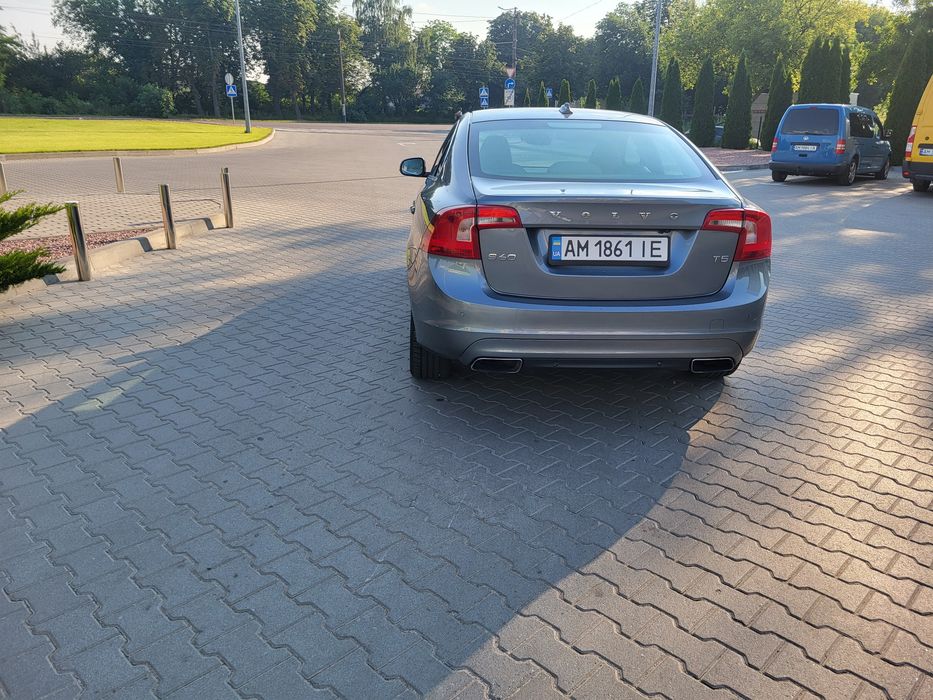 Volvo s60 16 рік