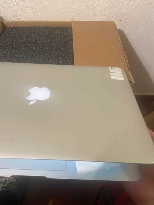 MacBook Air 13’’ 100% funcional Intel i5