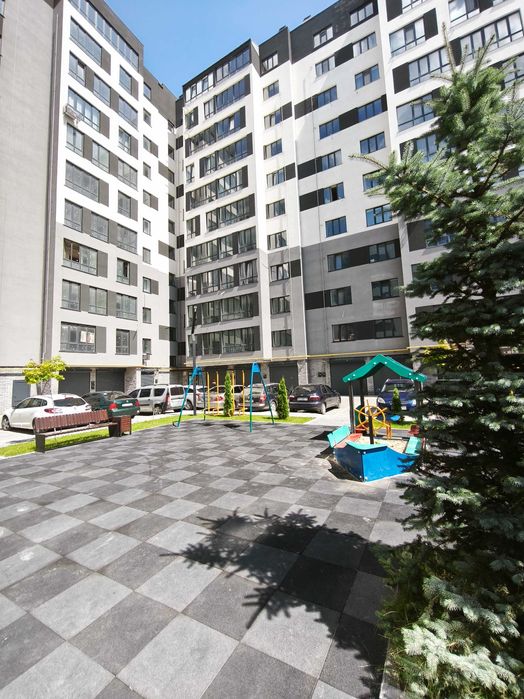 Продаж 3к квартири. ЖК "Автобіографія" Виставка, вул.Озерна