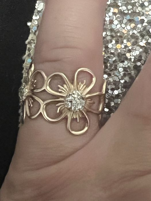 Cudny pierscionek  zloto 585