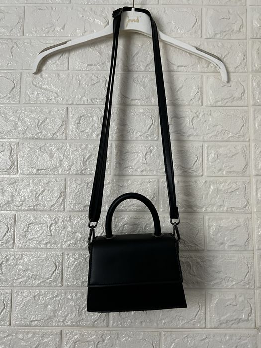 Сумочка через плече