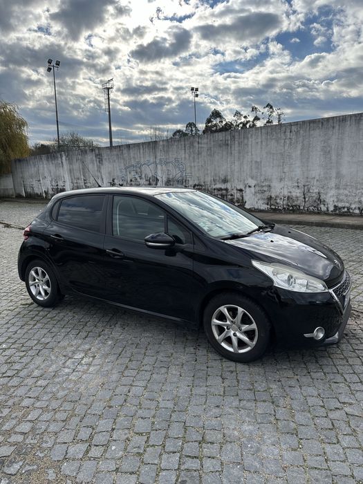 Peugeot 208 1.2 Gasolina | 2013 | 133.000 km