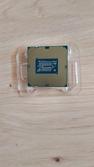 Intel core i3 10105f
