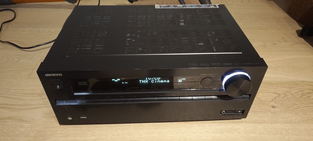 amplituner onkyo 7.2