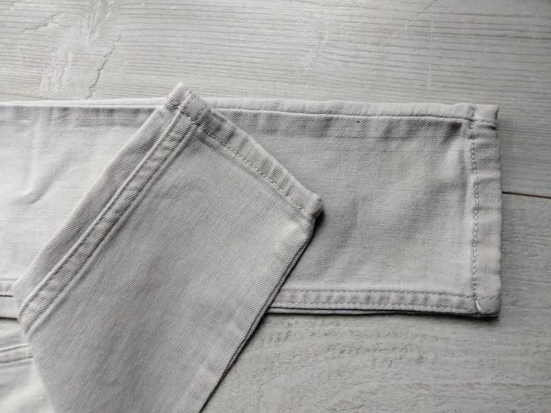 Legi h&m jasno szare