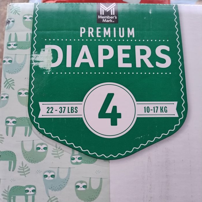 ТОП підгузники Premium Members Mark Diapers 4 210 шт. США
