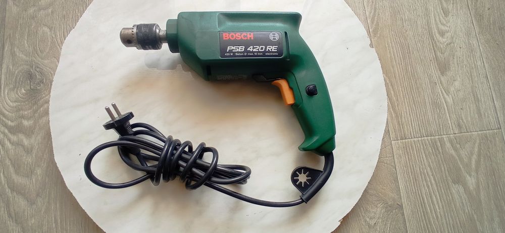 Дрель ударная  BOSCH 420 w.
