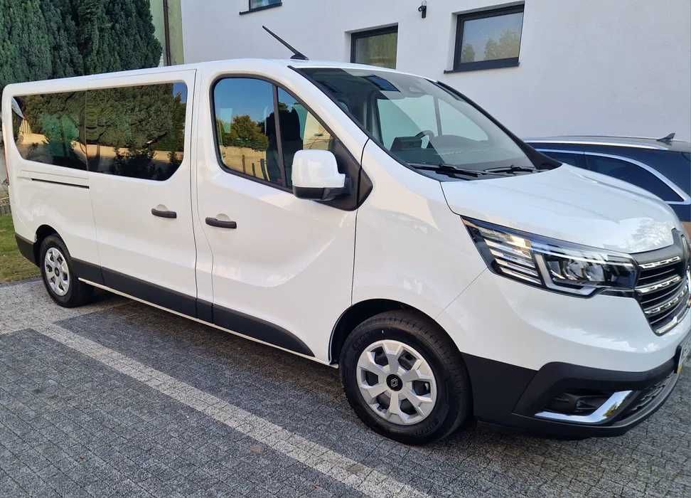 Wypożyczenie Wynajem Busa 9 osobowego TRAFIC, VIVARO