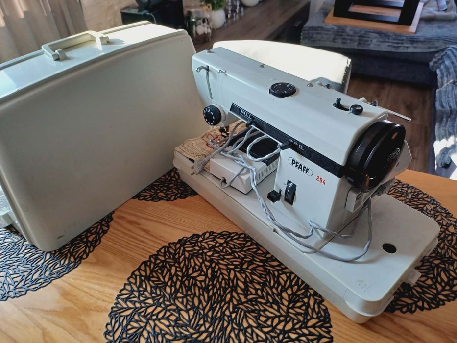 Maszyna do Szycia Pfaff 294 Super stan