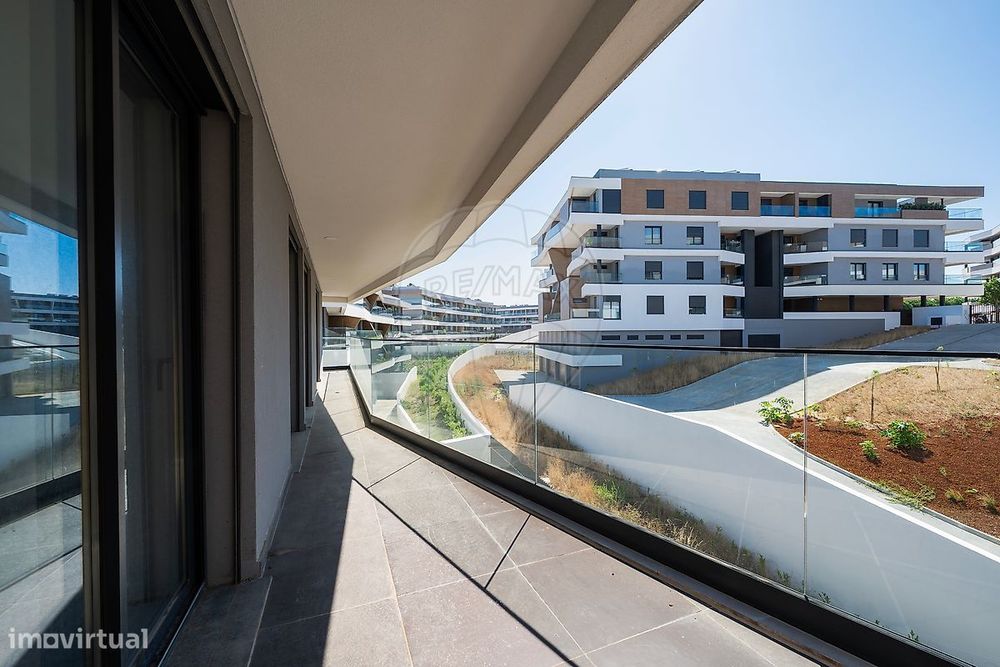 Apartamento T4 para venda
