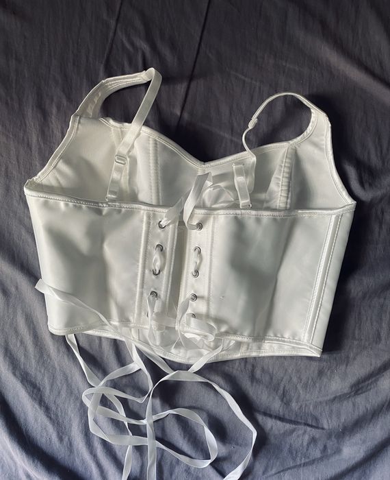 Білий  жіночий корсет