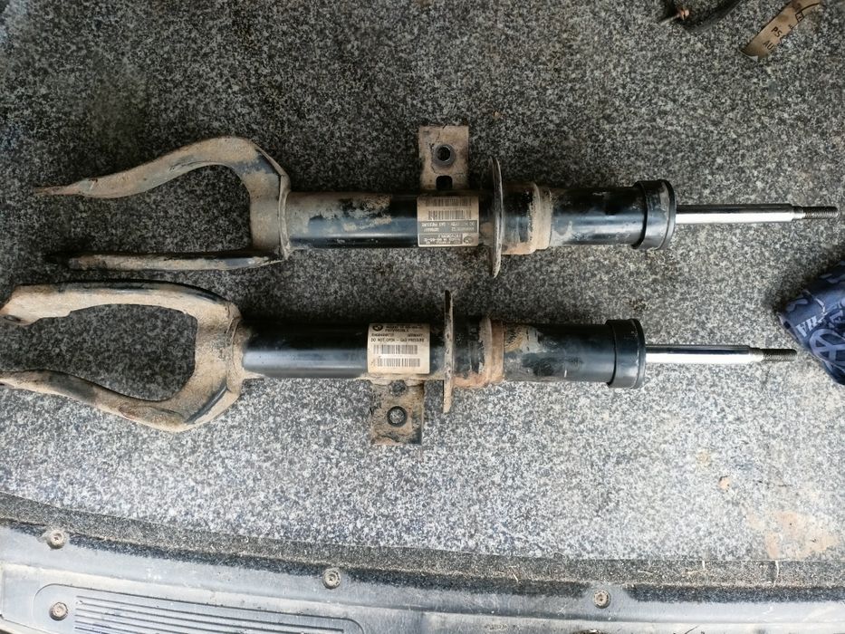 Стойки амортизаторов оригинал BMW 5 GT F07