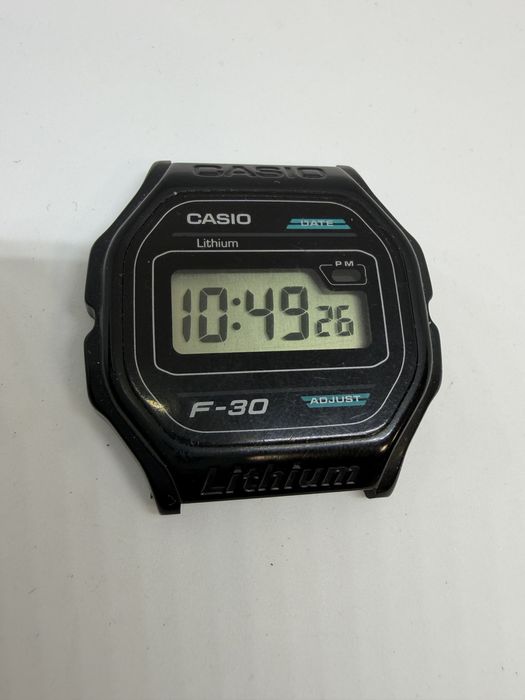 Casio F-30 vintage LCD Lithium Japan sprawny- brak dekla