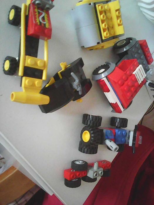 LEGO  ludziki  dużo klocków