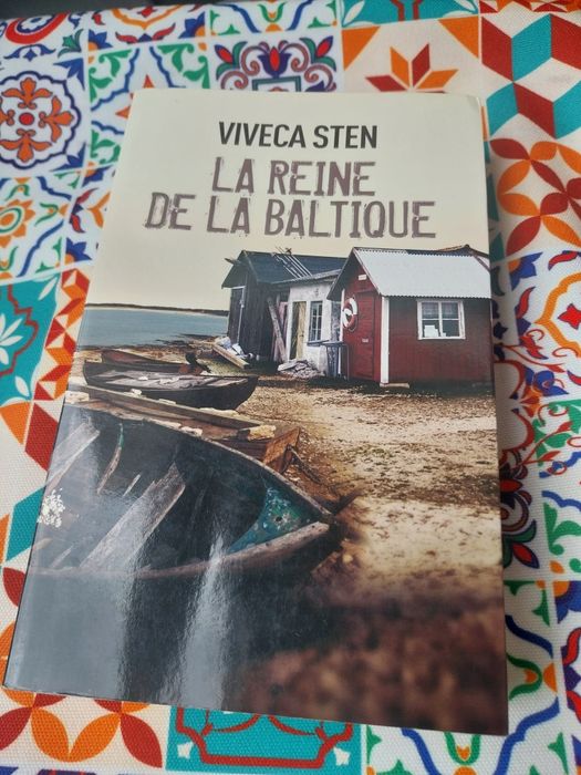 La reine de la Baltique. Portes incluídos.