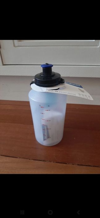 Bidão Clip-on com tampa 550ml da Polisport em cor azul 1/4