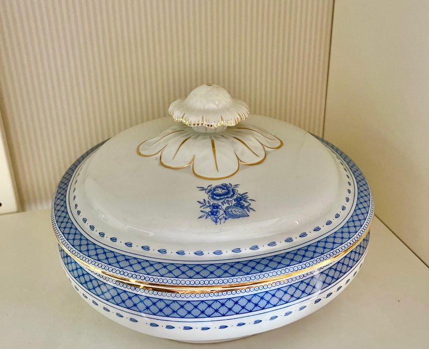 Terrina Vista Alegre -Cozinha Velha