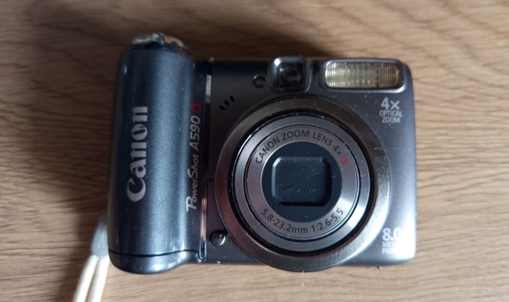 キャノン　パワーショット　A590 IS　デジタルカメラ Amazon.co.jp: Canon PowerShot a590is 8 MPデジタルカメラと4 x