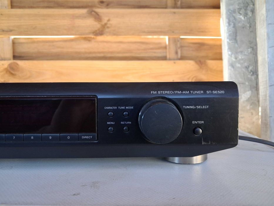 Tuner Sony st-se520