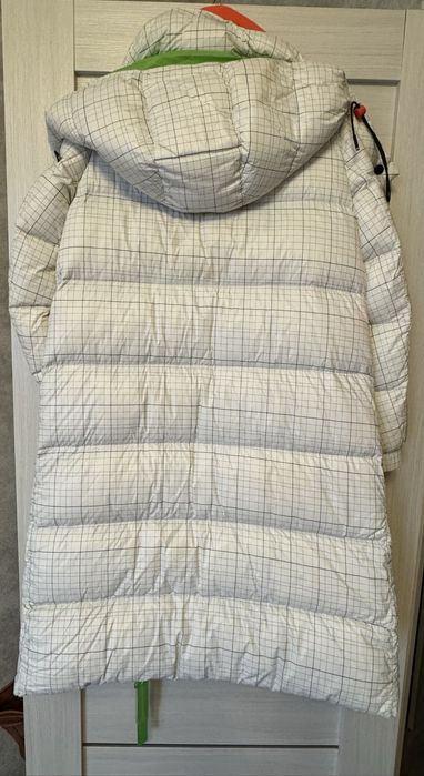 Пуховик-молодежный,размер S