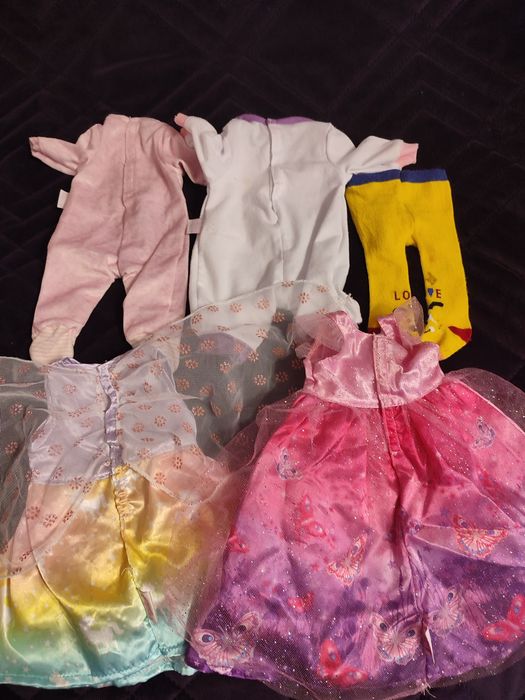 Продам одяг для Baby born.