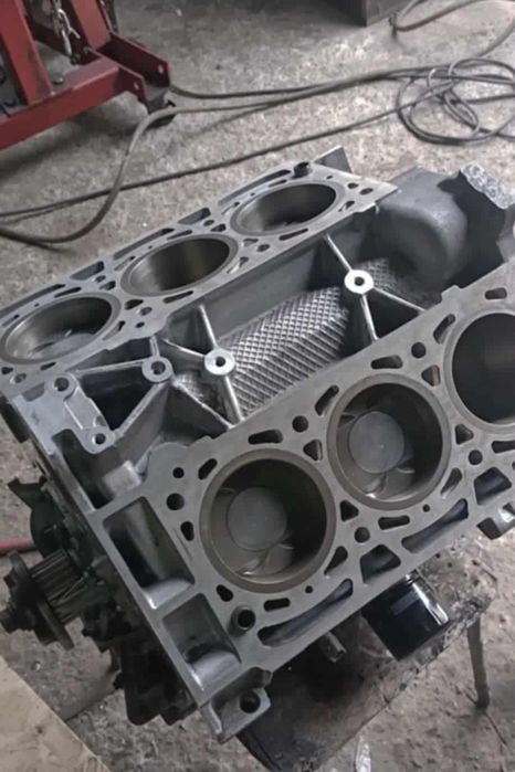 Silnik 3.0 V6 xfv po remoncie