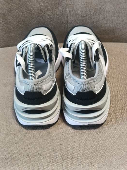 Nike Waffle One SE розмір 36.5 устілка 24 см