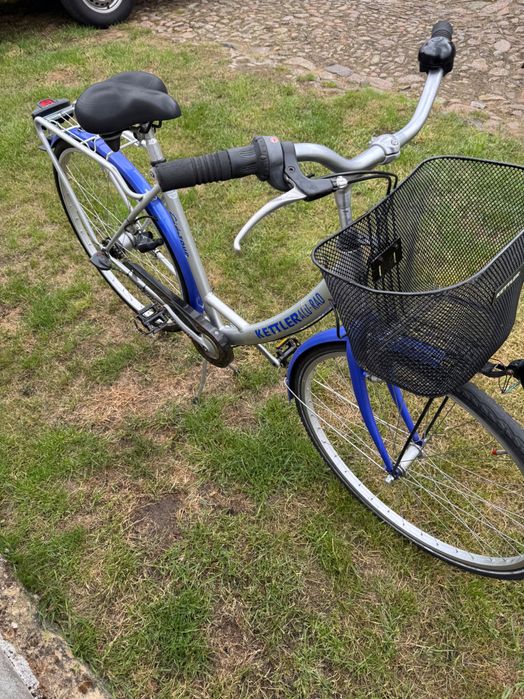 Sprzedam rower damkę na kołach 28”