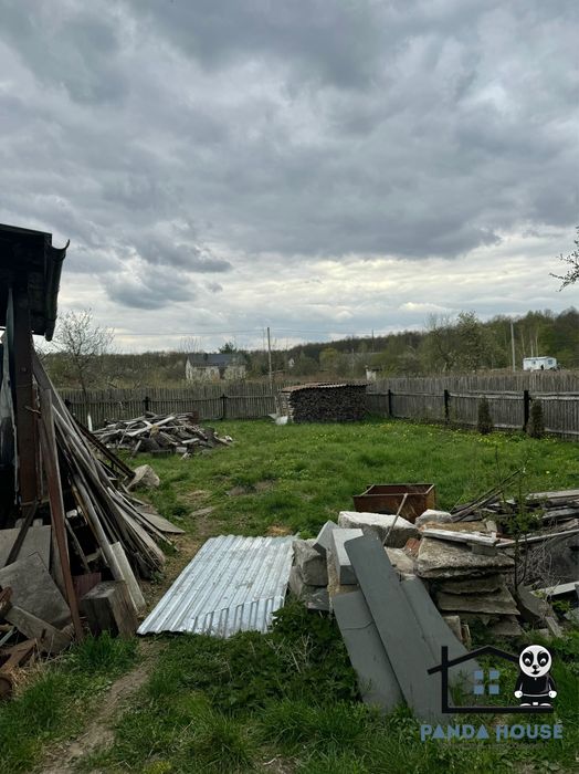 Продам дачу в районі Хмизів