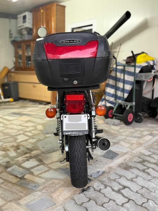 Suzuki GN 250 + extras