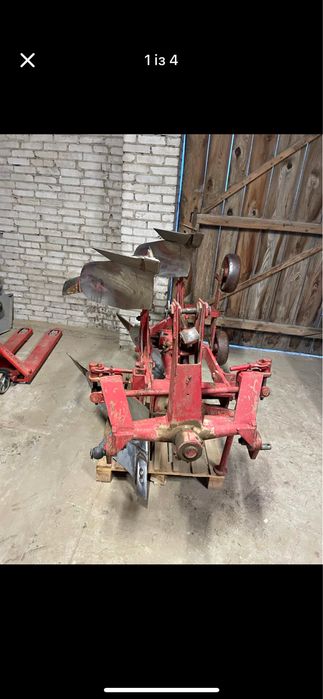 Плуг оборотний 2/35 фірми Німеєр.