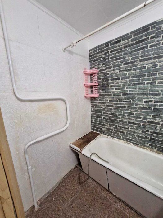 Продам 2х квартиру ж/м Покровский, Коммунар, Красный камень