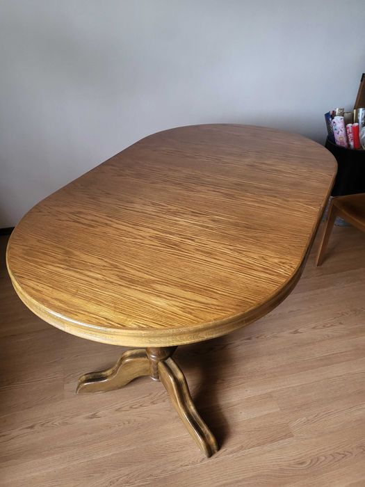 Dębowy stół  - rozkładany