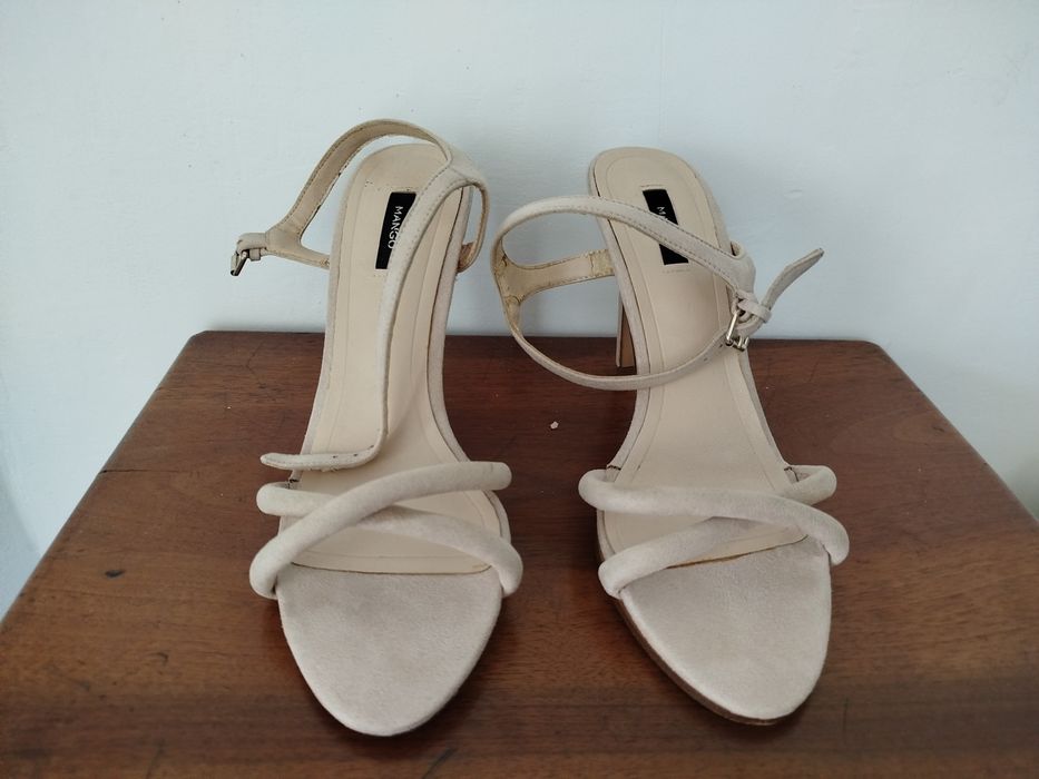 Sandalias  beje mango nº 37