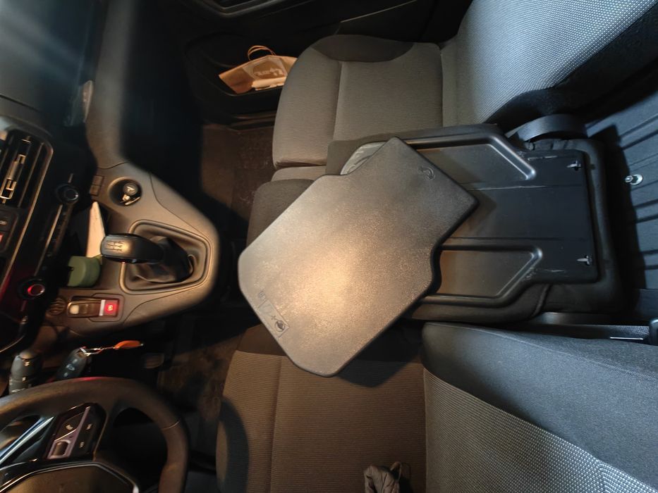 Peugeot Partner Asphalt 1.5 Hdi 102Cv L2 VENDIDO