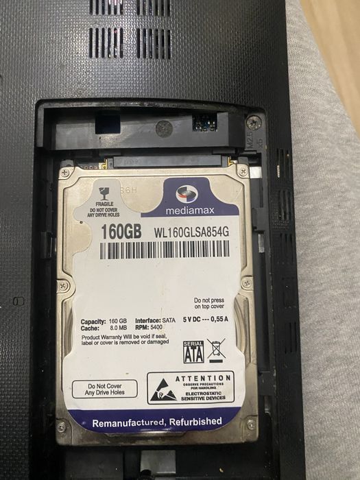 Ноутбук Asus состояние на фото