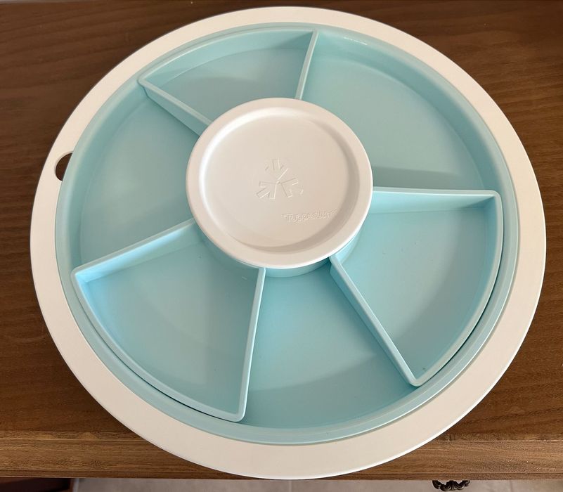 Prato Grande de Aperitivos Tupperware