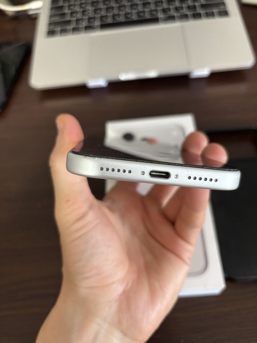 iPhone 17 pro max 256gb Silver e-sim
