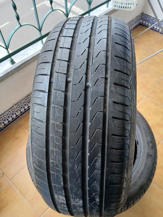 Vendo 3 pneus Pirelli  205/50  R17