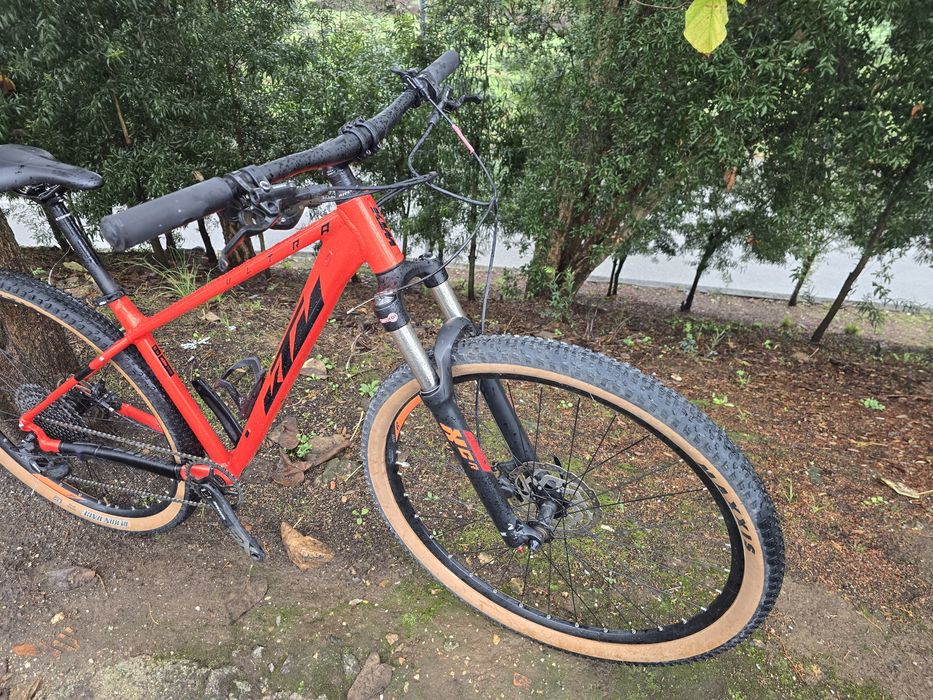 Ktm 29 12x1v com suspensao a ar