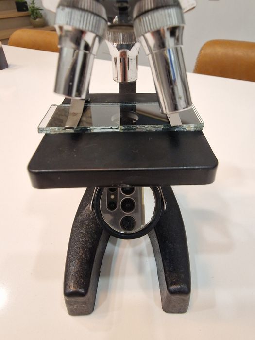 Microscópio Dia Scope Japão antigo