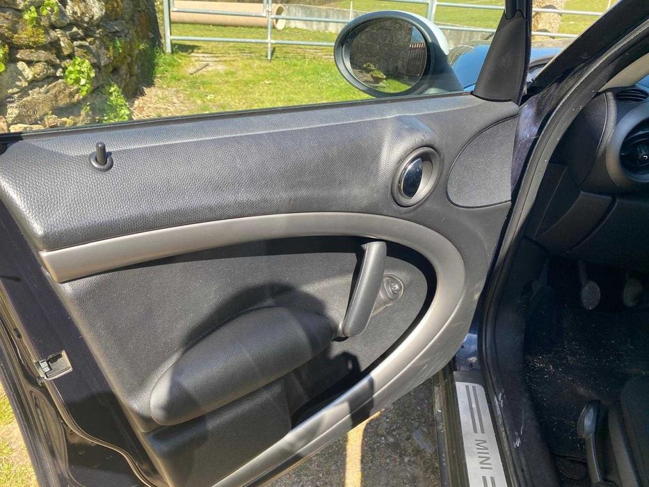 Mini Countryman Cooper D 2011 – SUV compacto