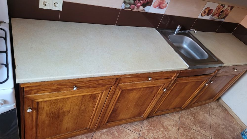 Кухня нижні кухонні ящики із мийкою